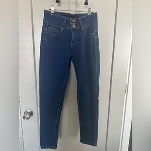 Women's Love Moda Blue High-Waisted, booty enhancing jeans, Size 3 New! skinny